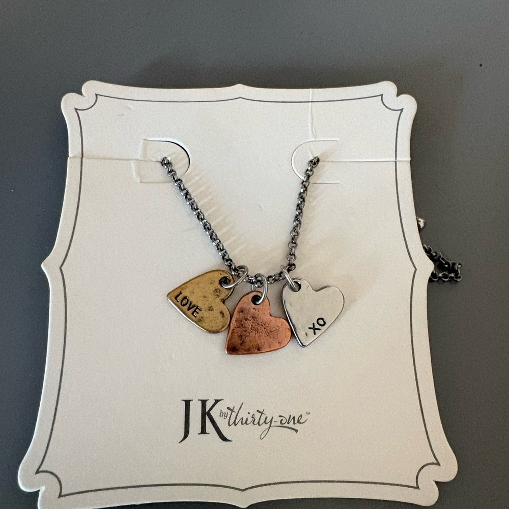 thirty-one Tri-Metal Heart Charm Necklace in Gold, Copper & Silver